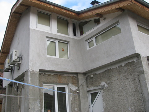Нова монолитна еднофамилна къща на три етажа, ID: 0754